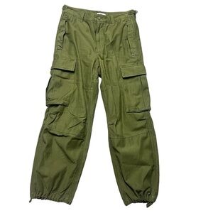 TNA Aritzia Cargo Pants Olive Camo Green Size 6